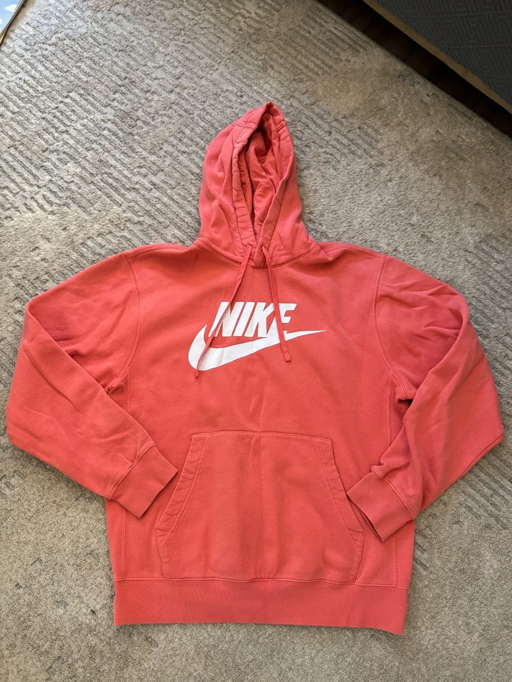 Nike Men's Coral Hoodie with Logo Size S